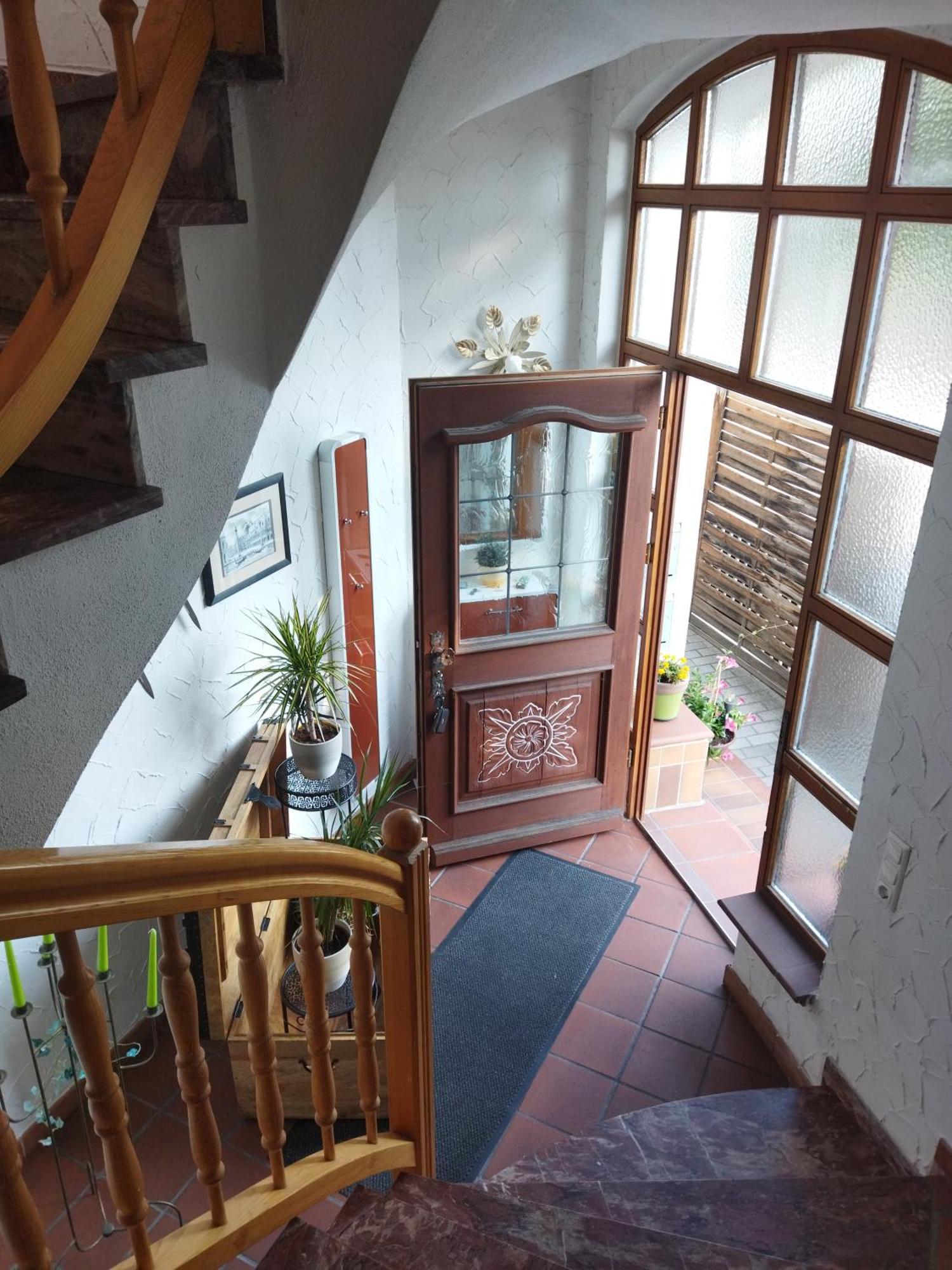 Aussergewoehnliche Atelierferienwohnung Mit Balkon An Der Donau Winzer Экстерьер фото